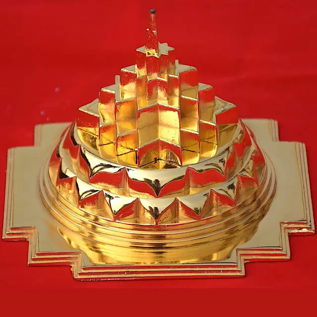 Gold Plated Maha Meru Shree Yantra – image 5